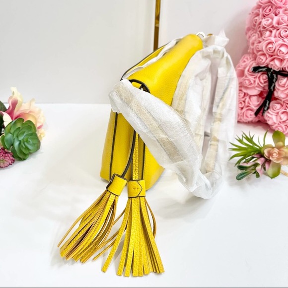 NEW Tory Burch Thea Foldover Crossbody Bag in Daylily - Picture 3 of 13